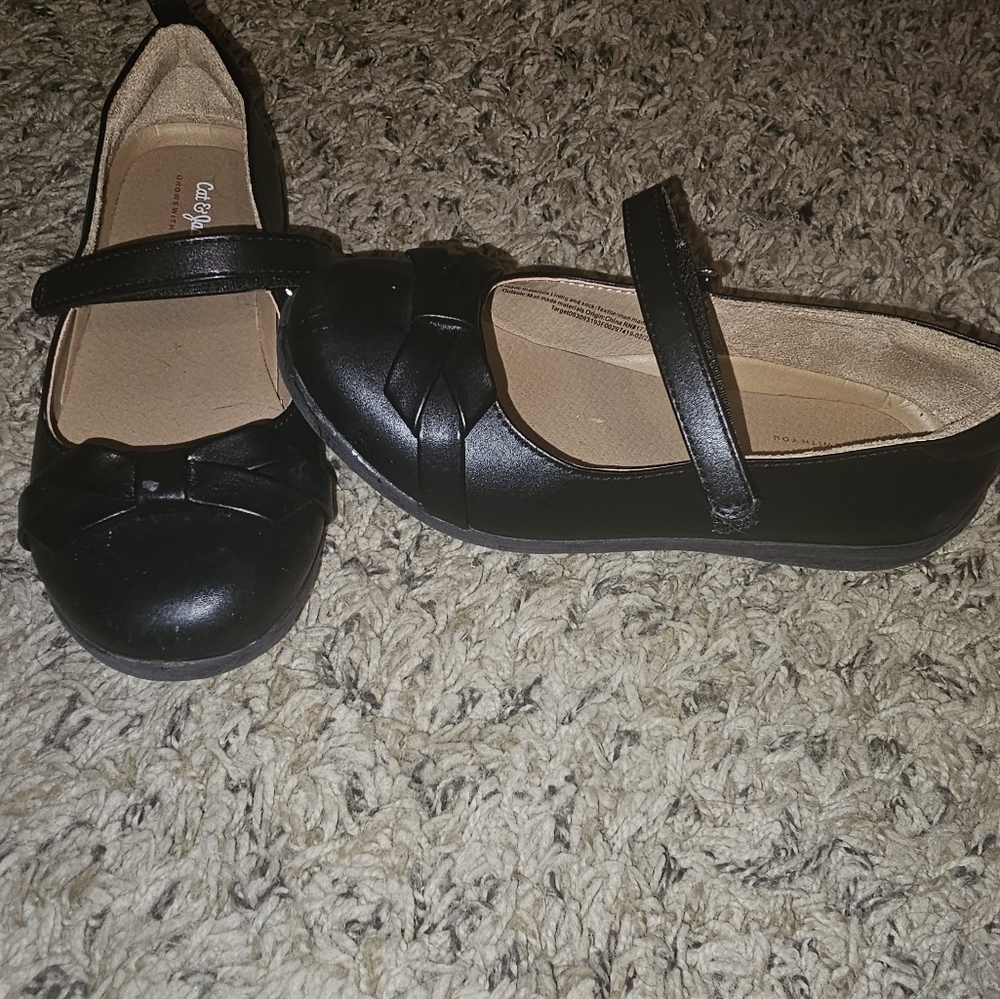 Girls flats